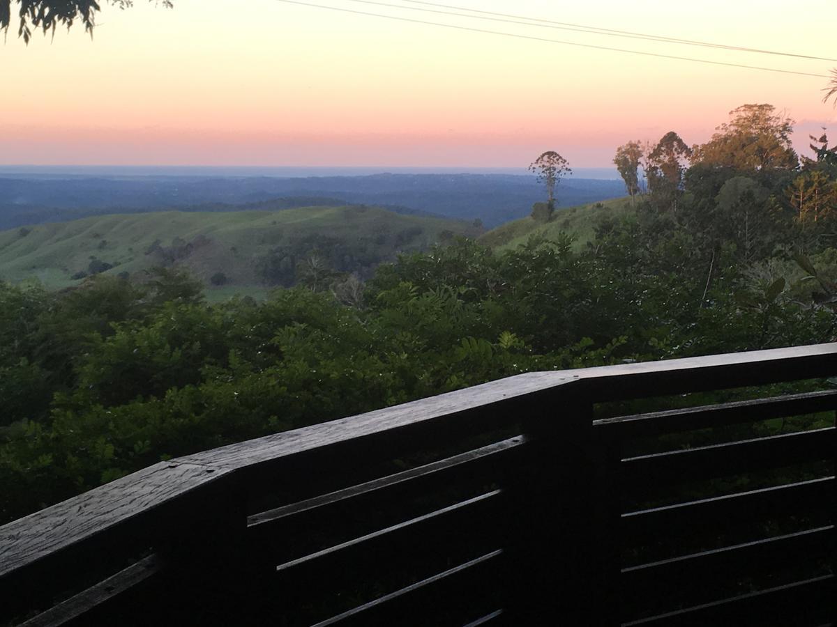 Maleny Terrace Cottages エクステリア 写真